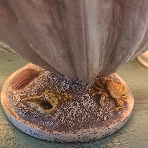 Seashell Table Lamp - Picture 5 of 8